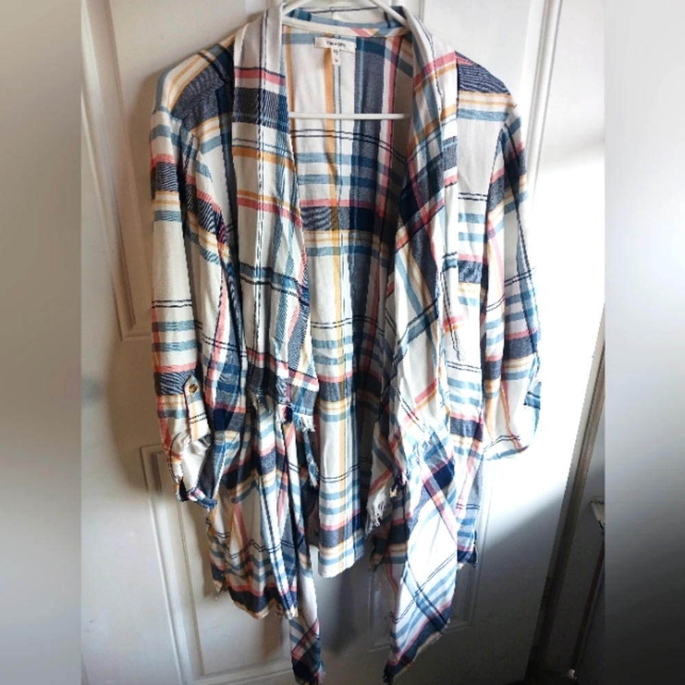 Plus size ladies, Maurices, multicolored plaid cardigan, size 3